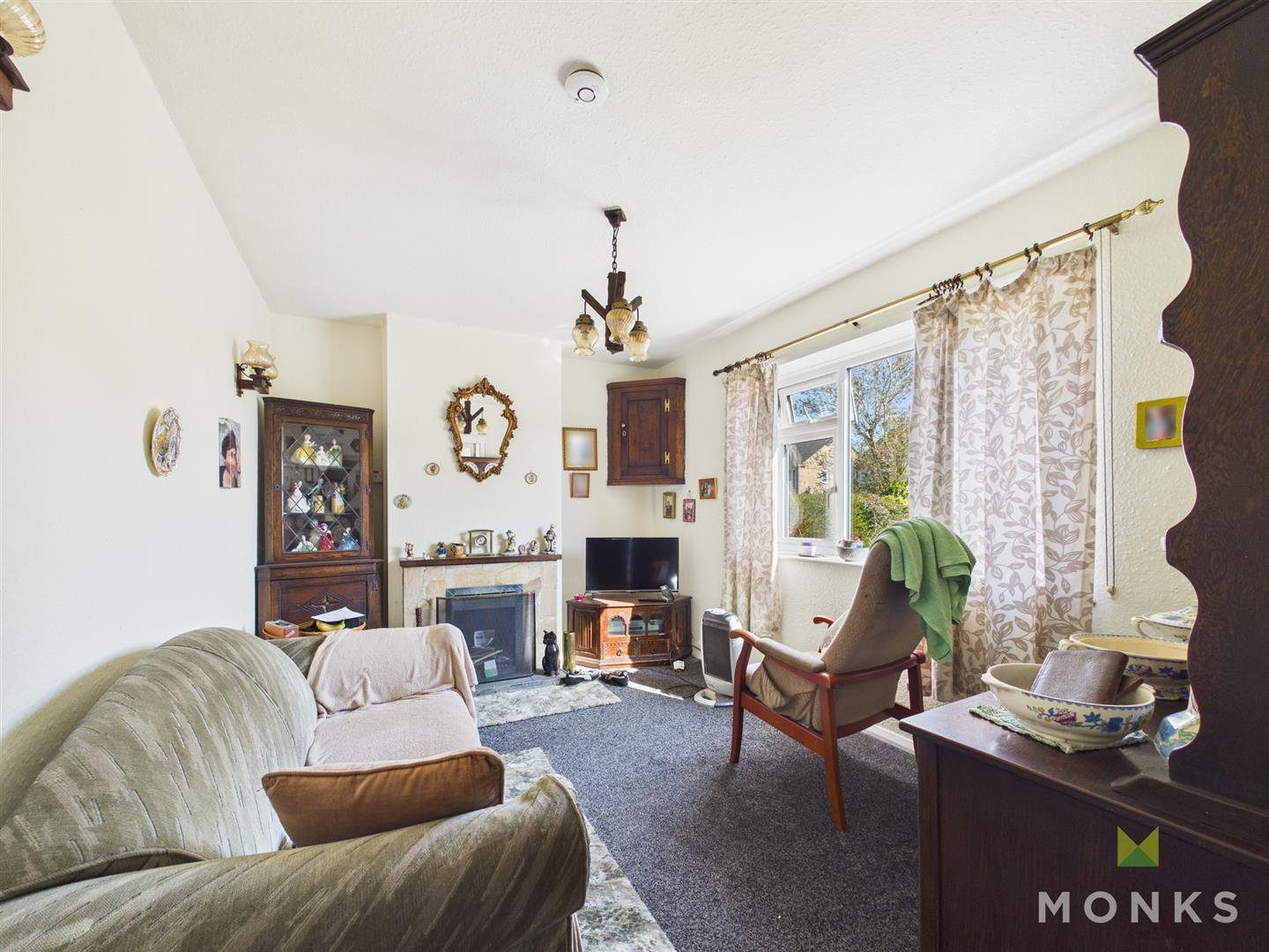 43 Oak Drive, Oswestry, SY11 2RX For Sale